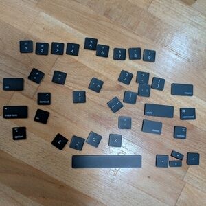 MacBook A1989 Replacement Keys